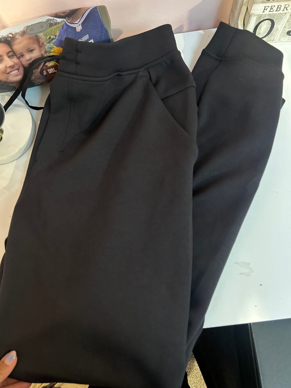 Lululemon Mens Sweatpants *L*